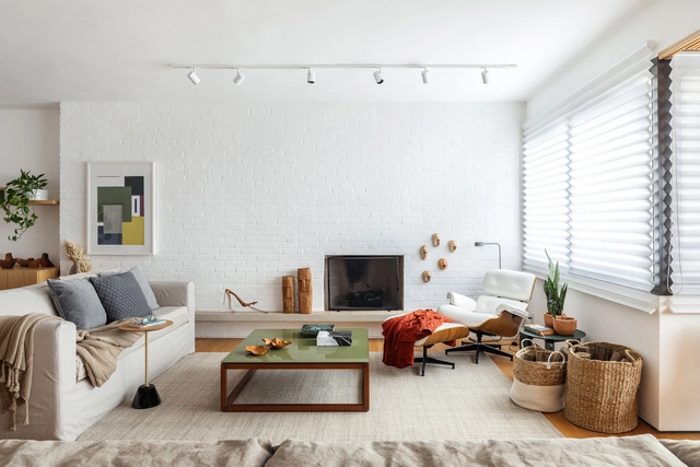 Apartamento Golden / Vic Calil Arquitetura + Douglas Angeoletto - Fotografia de Interiores, Interiores De Apartamentos, Mesa