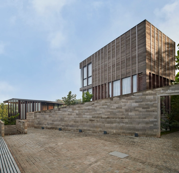 Jae Jiwa Jae Kasinda Bungalows / RDMA - Exterior Photography, Lodging, Facade