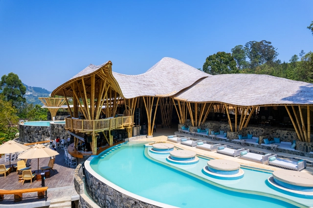 Ravana 泳池俱乐部 / Pt Penjor Bali Mandiri - 建筑图, 餐饮建筑, 椅子