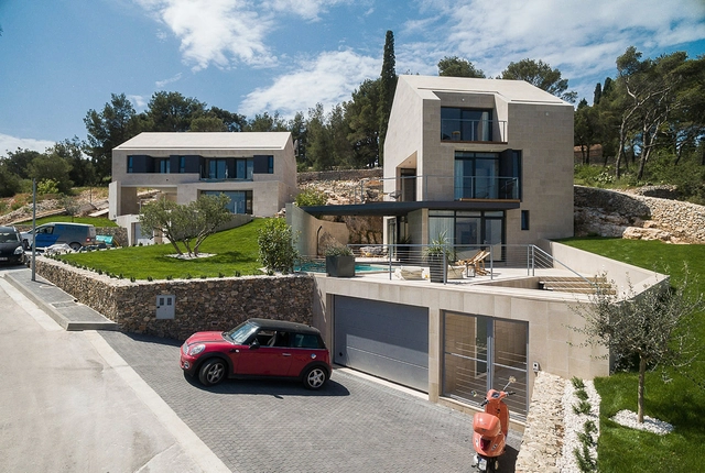 MKNK Houses / biro Luksic - Exterior Photography, Houses, Garden, Facade, Door