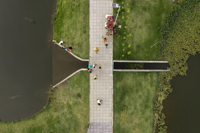 "No podemos seguir permaneciendo en ciudades  sin responsabilidad ecológica y social": Nuestros lectores opinan sobre tendencias urbanas  - Imagen Principal