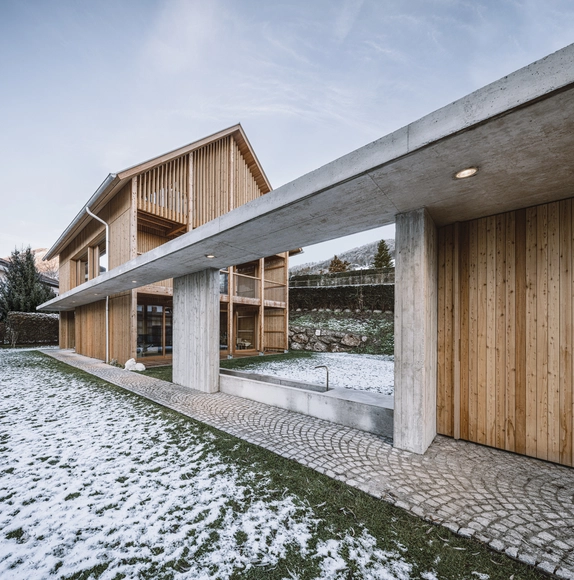 Casa L / dunkelschwarz - Fotografia de Exterior, Casas, Aido, Fachada