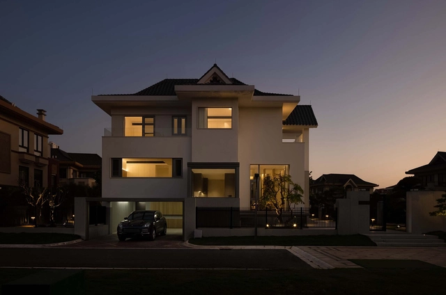 中海黄金海岸别墅 / 艾克建筑设计 - 建筑图, 独立住宅, 门, 表皮