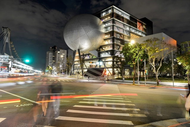 Se inaugura el Centro de Artes Escénicas de Taipei diseñado por OMA  - Imagen Principal
