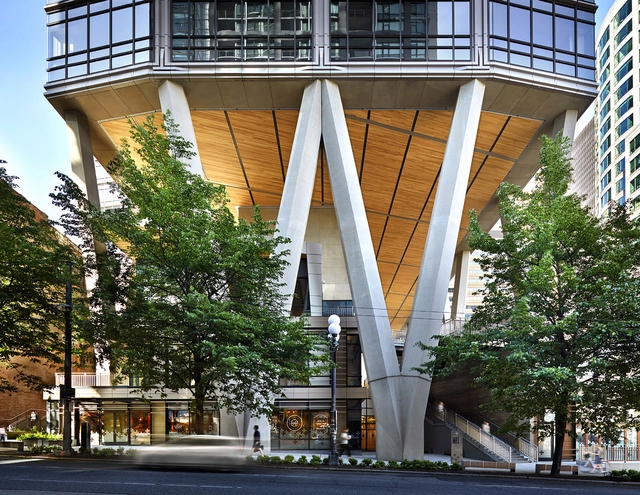 2+U Tower / Pickard Chilton - Exterior Photography, Retail , Facade, Handrail, Beam