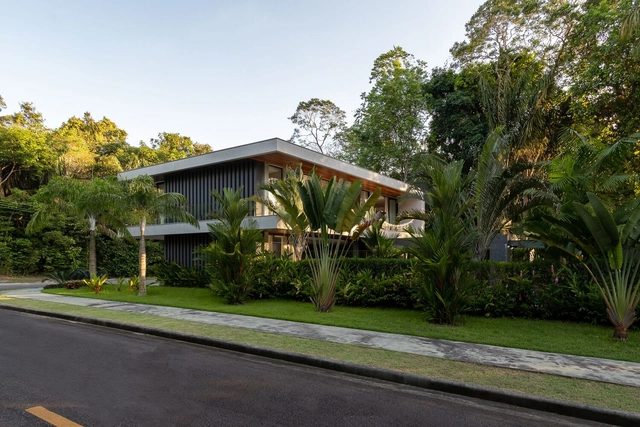 Casa DR / Vipe Arquitetura - Fotografia de Exterior, Casas, Jardim, Fachada