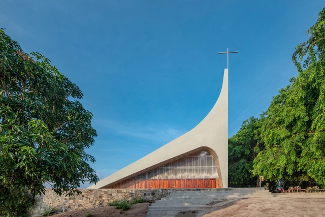 Stasi Santa Maria Karunia Bakti 教堂 / Studio Lawang - 建筑图, 教堂, 表皮