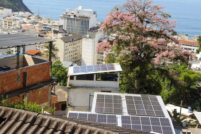 Rocinha terá usinas solares e oficinas de profissionalização - Imagem de Destaque