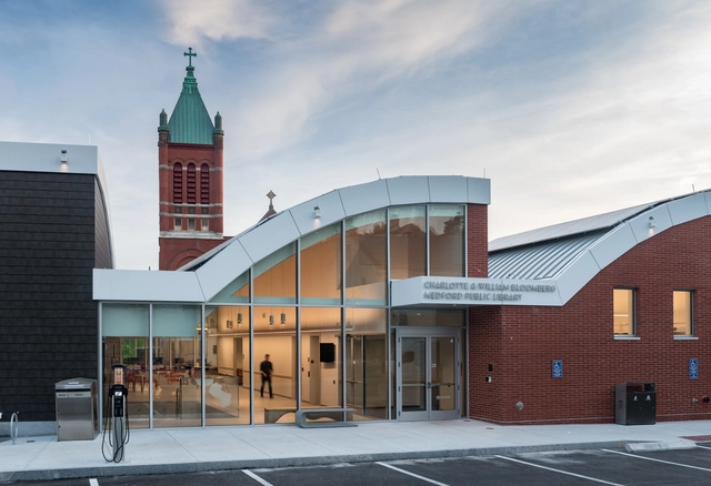 Charlotte & William Bloomberg Medford Public Library / Schwartz/Silver Architects - Exterior Photography, Detail, Facade, Door