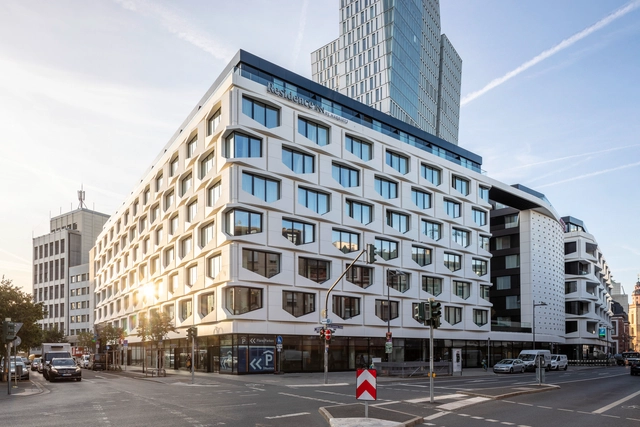 Flare of Frankfurt Apartments / Hadi Teherani Architects  - Exterior Photography, Apartments, Facade