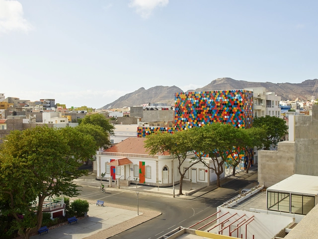 Semear em pó: o novo Centro de Arte, Artesanato e Design de Cabo Verde - Imagem de Destaque