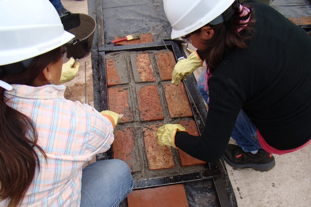 Tecnologías constructivas para el hábitat sustentable: El CEVE y la aplicación de nuevos materiales en Argentina - Imagen Principal