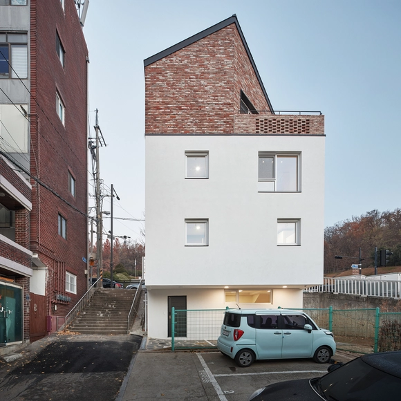 切割空间，三角住宅 / TIUM Architects - 建筑图, 独立住宅, 表皮, 楼梯