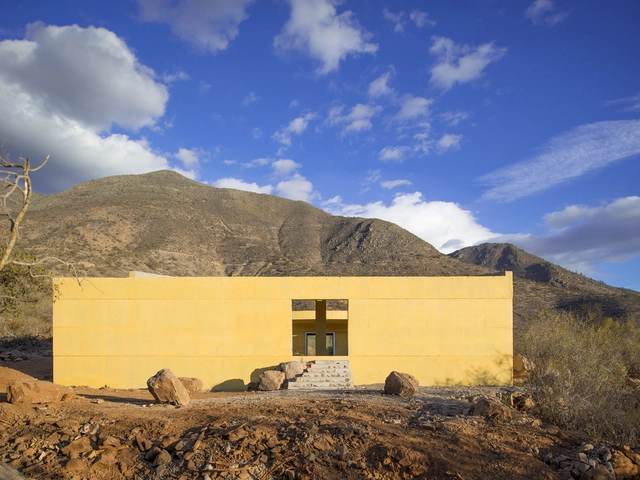 Casa Raem / Pezo von Ellrichshausen - Fotografia de Exterior, Casas, Fachada