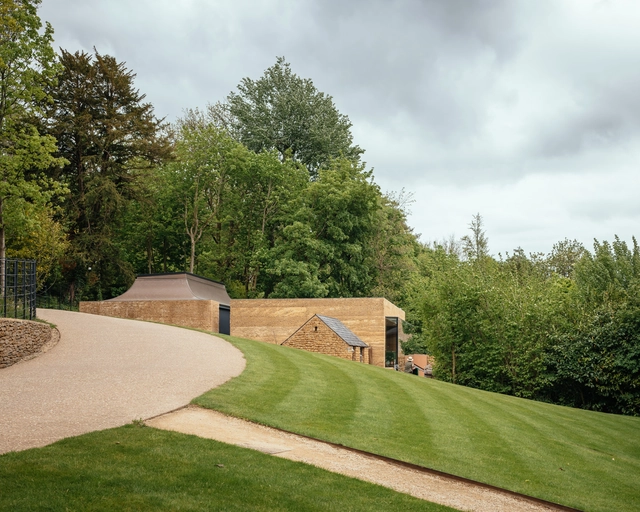 Rammed Earth Yoga Studio / Invisible Studio - Exterior Photography, Recreation & Training, Garden