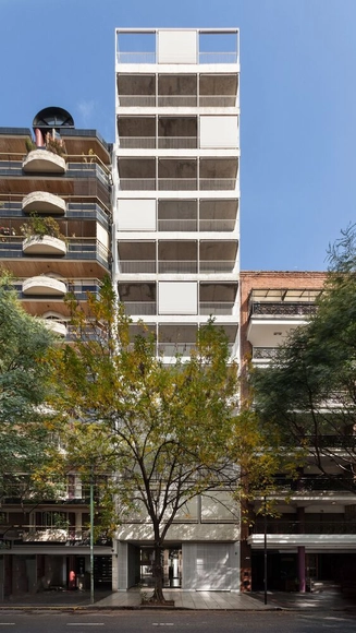 JMM 477 Building / Diego Cherbenco + Anibal Bizzotto - Exterior Photography, Residential, Facade