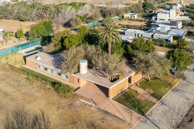 Las Marías House / Santiago Viale + Daniella Beviglia - Exterior Photography, Houses, Facade