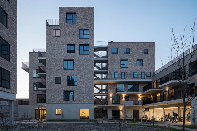 Bijgaardehof 共享社区与健康中心  / BOGDAN & VAN BROECK - 建筑图, 共享生活, 表皮