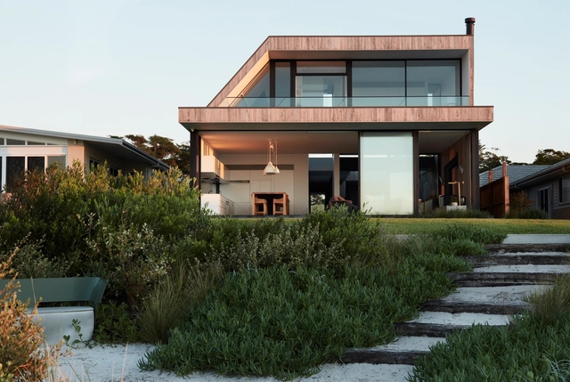 Oystercatcher House / MCK Architecture & Interiors - Exterior Photography, Houses, Facade