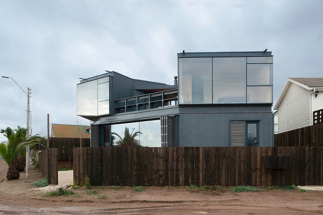 Laguna House / SUN arquitectos - Exterior Photography, Houses, Facade, Fence