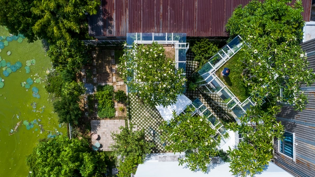 Topografia, legislação e paisagem: o que considerar na implantação de uma casa - Imagem de Destaque