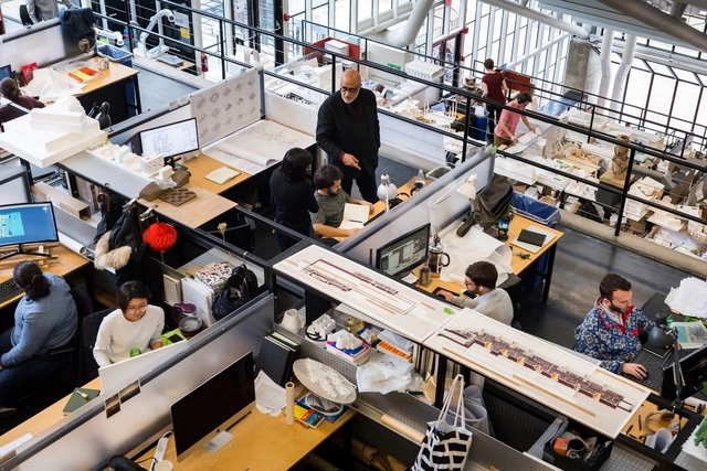 ¿Son los rankings de universidades algo del pasado? 16 decanos de arquitectura critican estas clasificaciones en un comunicado oficial - Imagen Principal