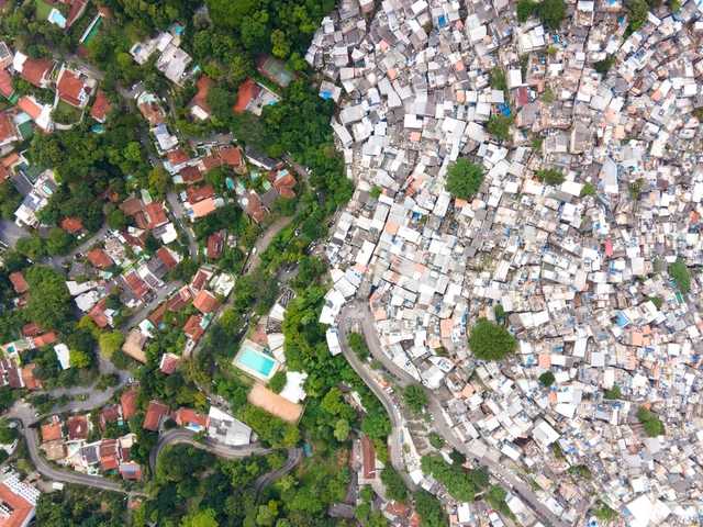 CAU e CEAU lançam abaixo-assinado por cidades justas e moradias dignas - Imagem de Destaque