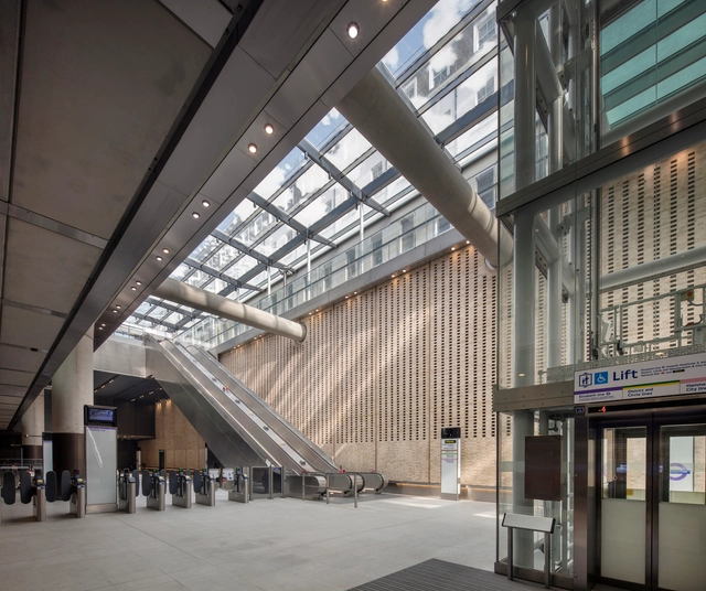 Paddington Elizabeth Line Station	 / Weston Williamson + Partners - Interior Photography, Public Architecture, Facade, Beam