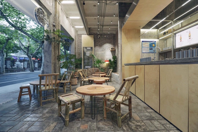 KAIJI Teahouse / Ao.ArchLab + LIMU - Interior Photography, Coffee Shop, Table, Chair, Countertop