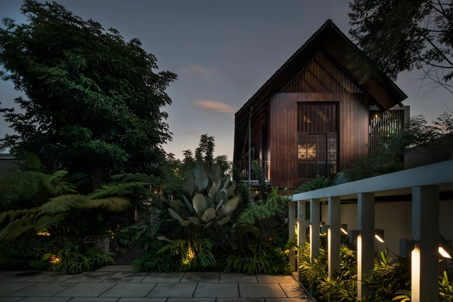 Ton Villas / RDMA - Exterior Photography, Houses, Garden, Facade, Fence