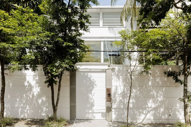 Shed House / Consuelo Jorge Arquitetos - Exterior Photography, Renovation, Garden, Facade, Door