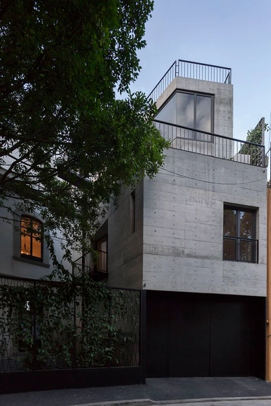 Circular de Morelia 4 Apartment Building / Quintanilla Arquitectos - Exterior Photography, Houses, Facade