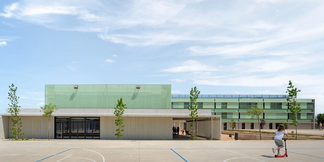 Instituto Vilablareix 4/3  / Barceló Balanzó Arquitectes + Sulkin Marchissio SCP - Fotografía exterior, Decoración Y Ornamento, Fachada
