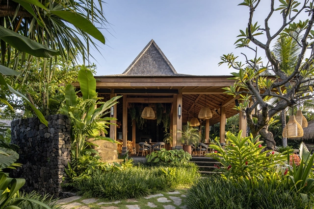 Resort Desa Hay / Arkana Architects - Fotografia de Exterior, Hospitalidade E Entretenimento, Jardim, Fachada, Porta