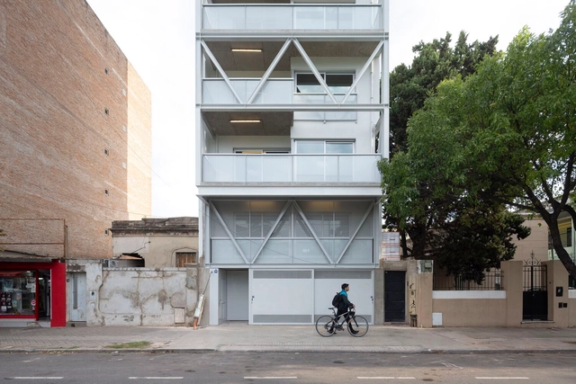 A01 公寓楼  / Federico Marinaro Arquitecto - 建筑图, 公寓, 表皮