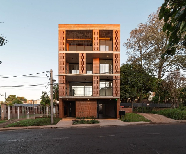 Edificio Sebastopol 3262 / MAGarq - Fotografía exterior, Residencial, Fachada, Puerta