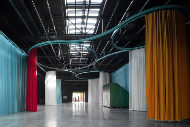 Atelier Gardens Estudio 1 / MVRDV - Fotografía interior, Interiores De Cowork, Puerta, Pilares