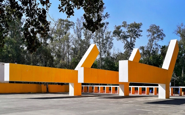 Muere el arquitecto mexicano Fernando González Gortázar a los 79 años - Imagen Principal