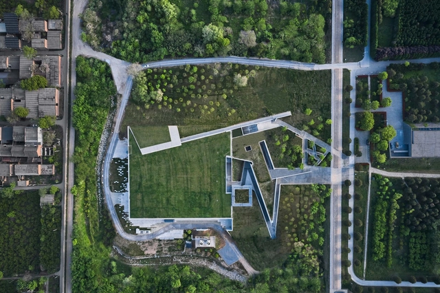 西安秦始皇帝陵博物院铜车马博物馆 / 止境设计工作室 - 建筑图, 展陈建筑