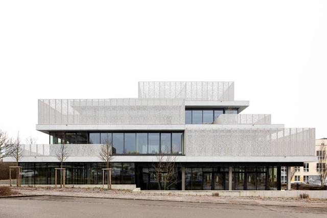 Zeco2 Offices / Moreno Architecture - Drawings, Office Buildings, Facade