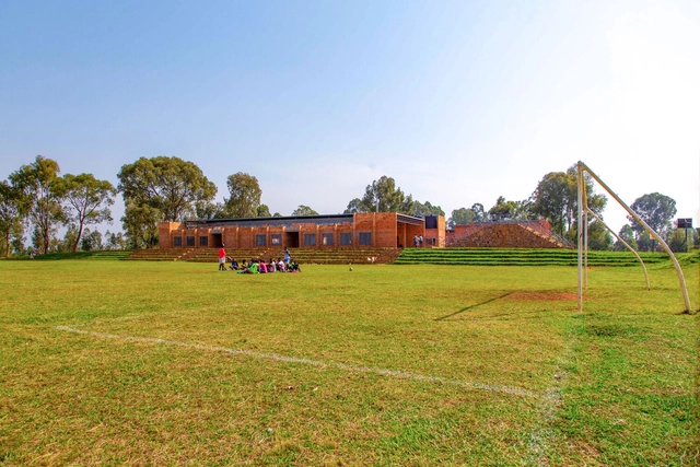 Centro de aprendizaje y deportes de Masoro / General Architecture Collaborative - Fotografía exterior, Comunidad