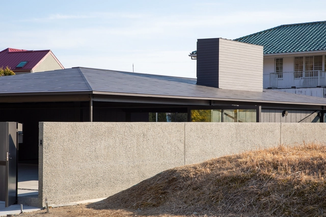a boat / Shu Yamamoto + Yoshinori Kobayashi - Exterior Photography, Houses, Facade