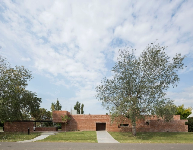 Casa MJ156 / Navello Klotzman arquitectas - Fotografia de Exterior, Casas, Fachada