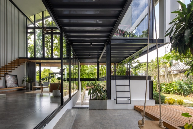 Hillside House / Cote Architects - Interior Photography, Houses, Courtyard, Facade, Door, Beam, Chair