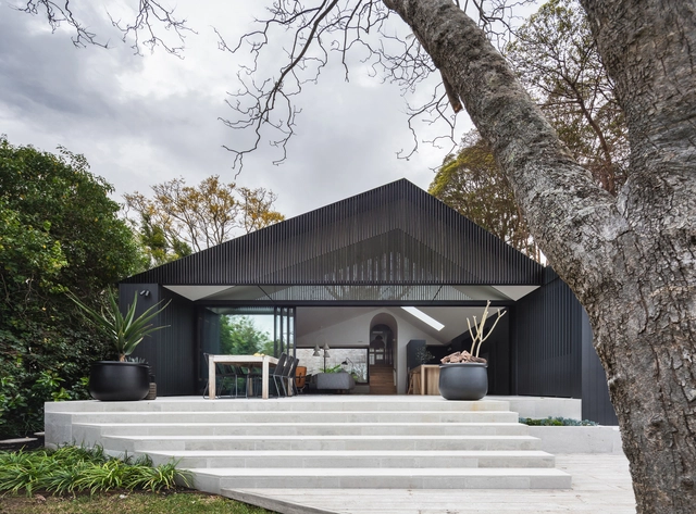 Turramurra Threads House / Benn & Penna Architecture - Exterior Photography, Houses, Garden, Facade, Stairs