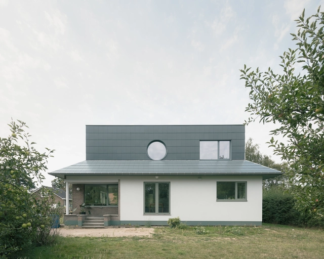 A House With A Hat	 / FELT - Exterior Photography, Houses, Facade, Door