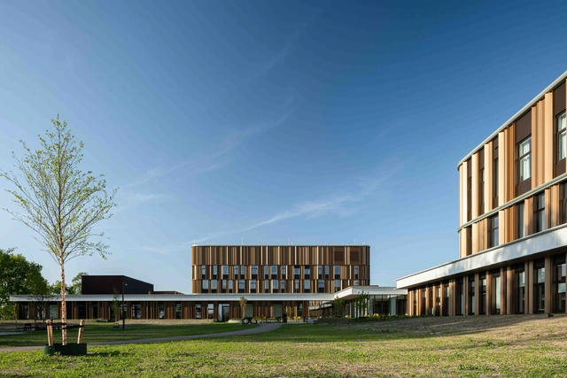Isala Meppel 医院 / Vakwerk Architecten - 建筑图, 医院, 表皮