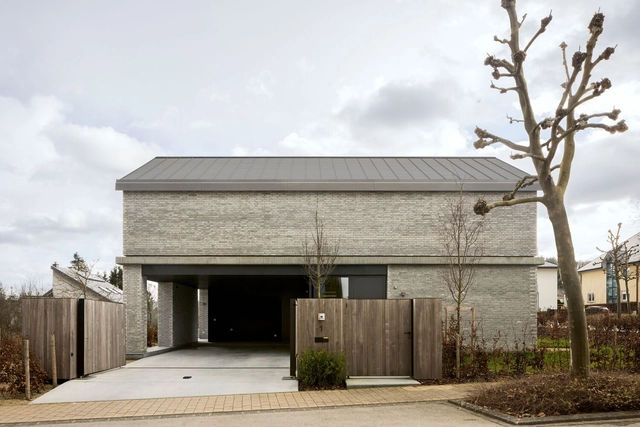 Casa ASB / Moreno Architecture - Fotografía exterior, Casas, Fachada, Puerta