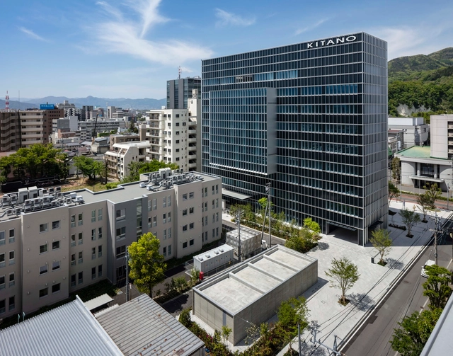 Kitano Construction Nagano Head Office / Atsushi Kitagawara Architects - Exterior Photography, Office Buildings, Facade, Cityscape
