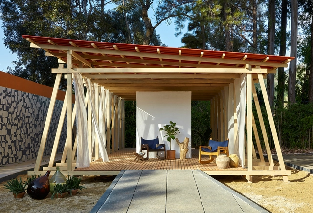 Praia Pavilion / Aberta Arquitetura - Exterior Photography, Pavilion, Deck, Beam, Facade, Door, Chair